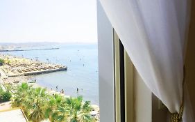 Sea View Apartement